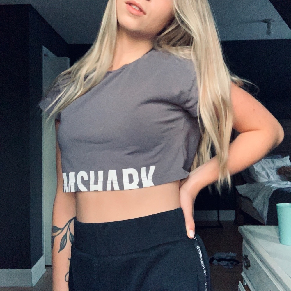 Gray Gymshark Crop Top